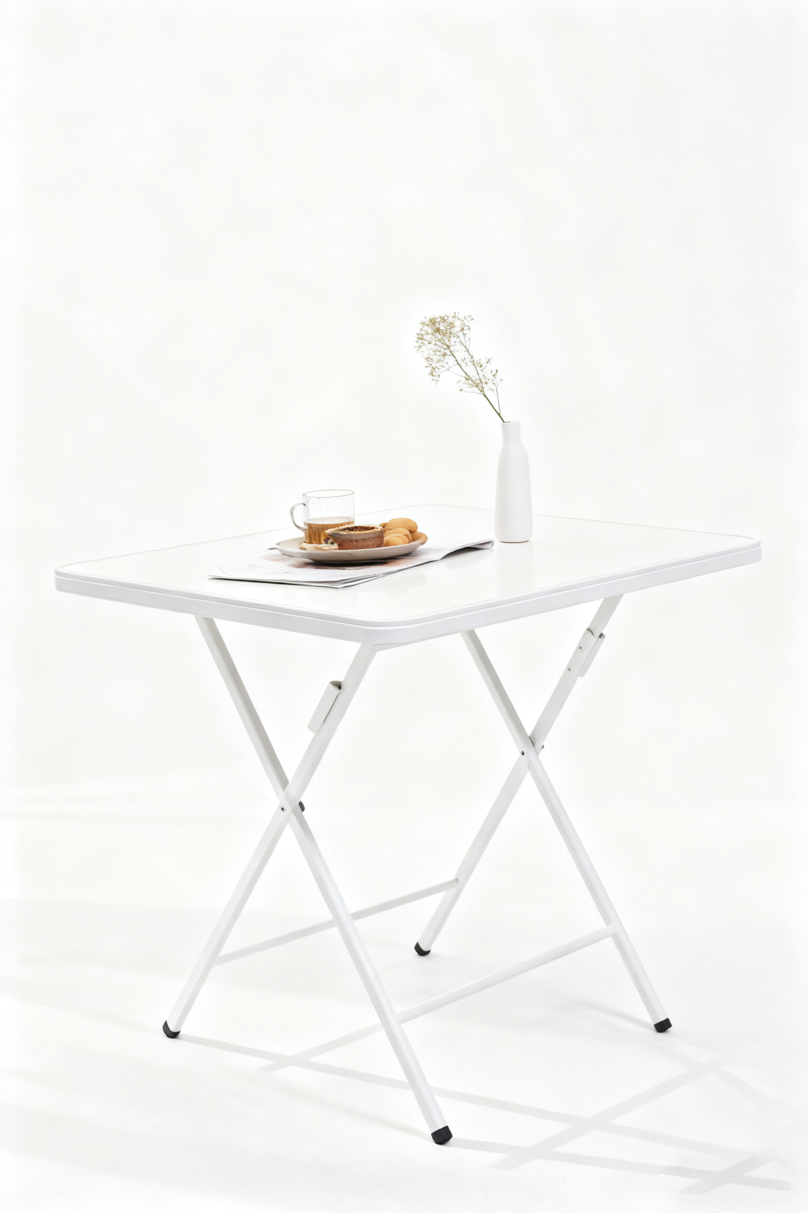 Telescopic and folding trekking poles, professional outdoor hiking poles, crutches, climbing equipment, aluminum alloy walking sticks